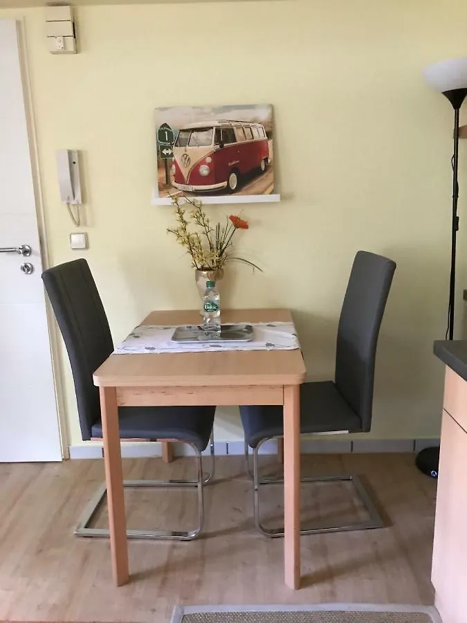 Studio Apartment Dusseldorf Homestay