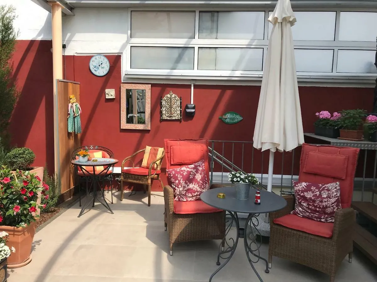 Studio Apartment Dusseldorf Homestay